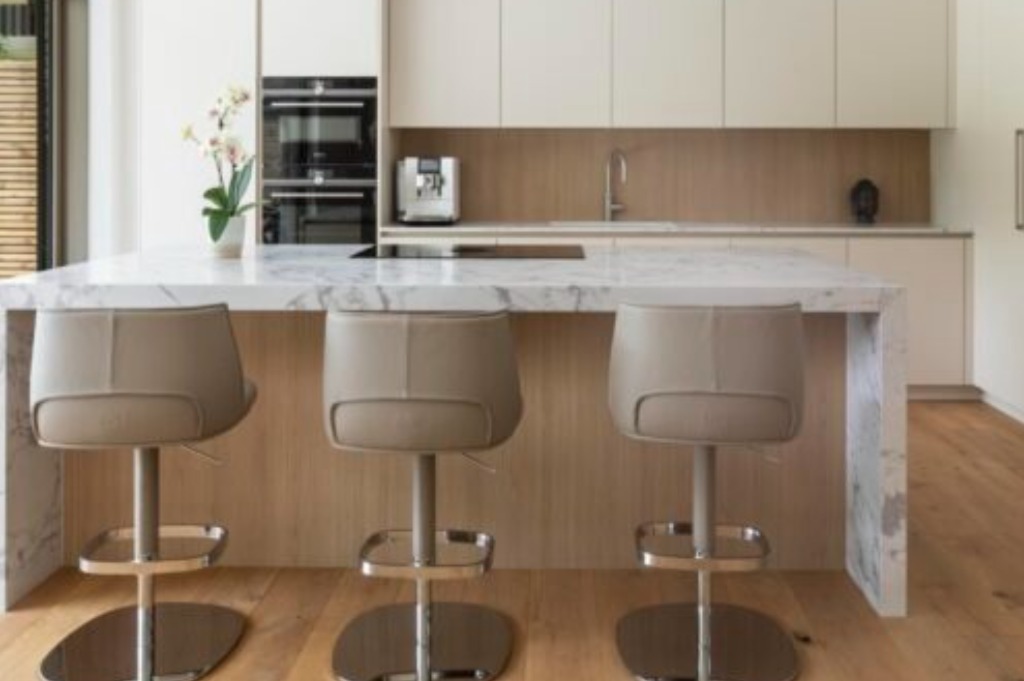 Contemporary Kitchens