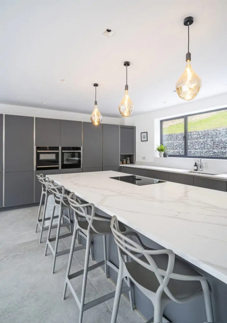 contemporary kitchen specialists in the home counties image 7